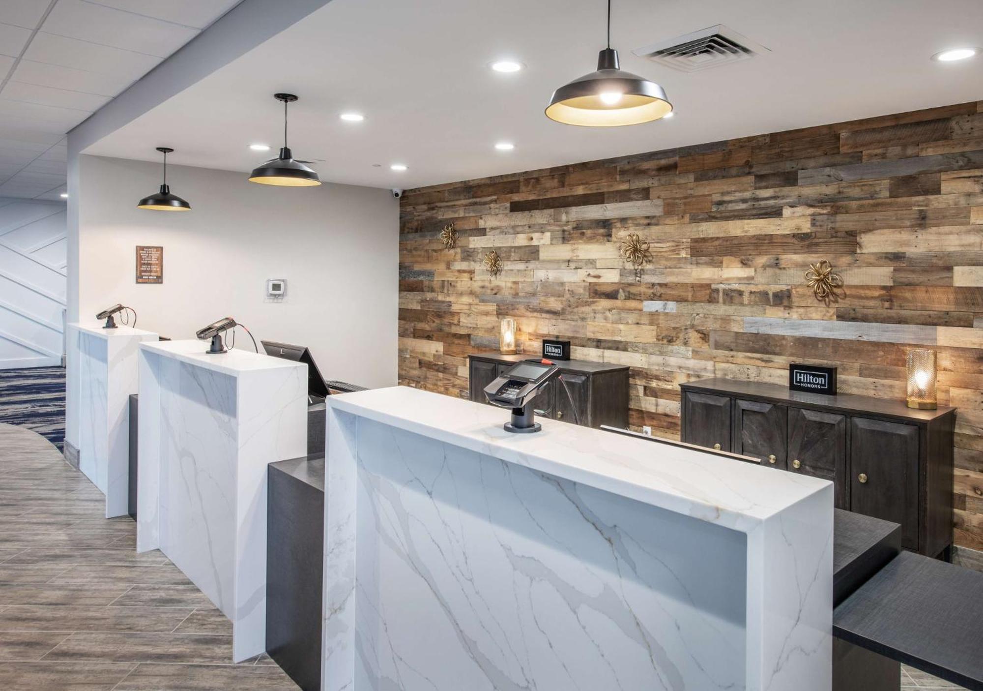 Hotel Doubletree By Hilton Monroe Township Cranbury Rossmoor Esterno foto