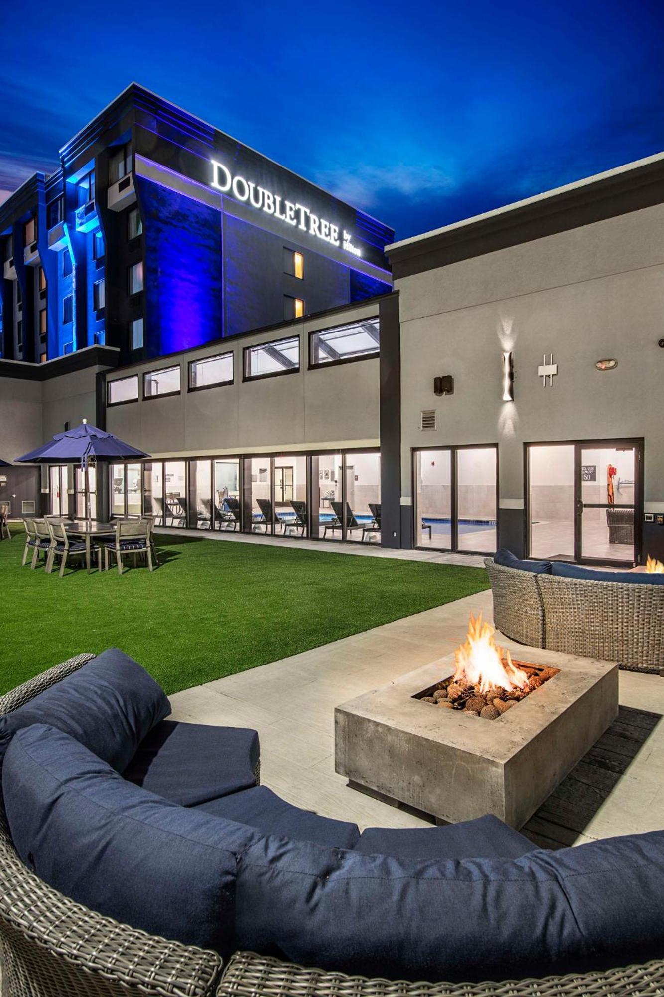 Hotel Doubletree By Hilton Monroe Township Cranbury Rossmoor Esterno foto